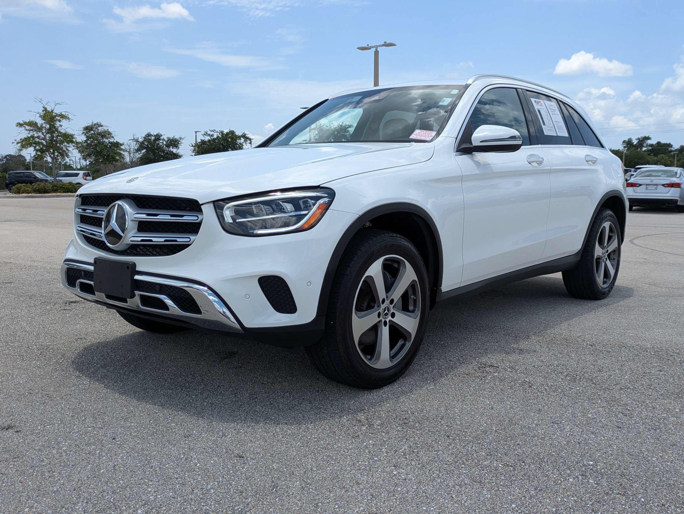 2022 Mercedes-Benz GLC GLC300 - Photo 9