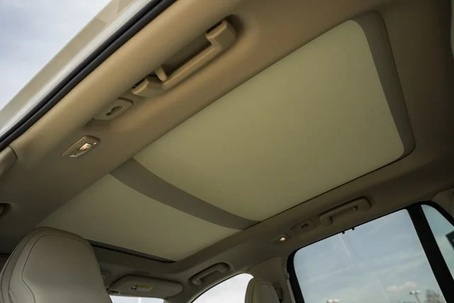 New 2026 Crystal White Volvo T8 Ultra image 36