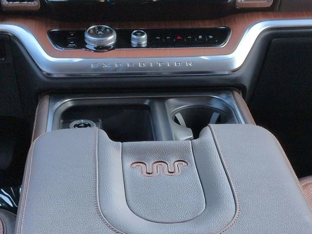 Used 2026 2026 FORD EXPEDITION MAX KING RANCH Ford King Ranch image 19