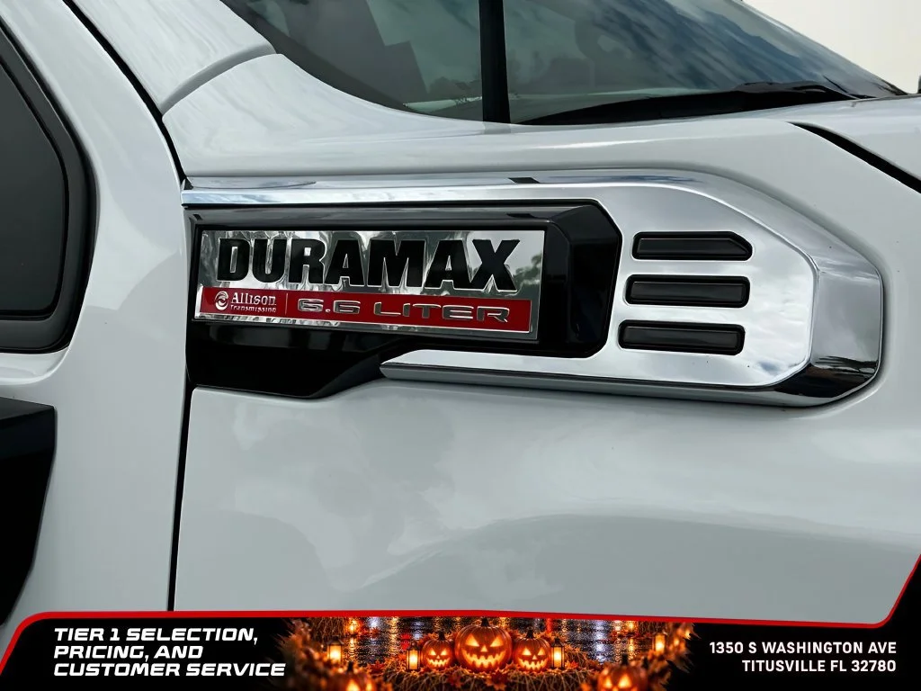 New 2026 Summit White GMC Pro image 26