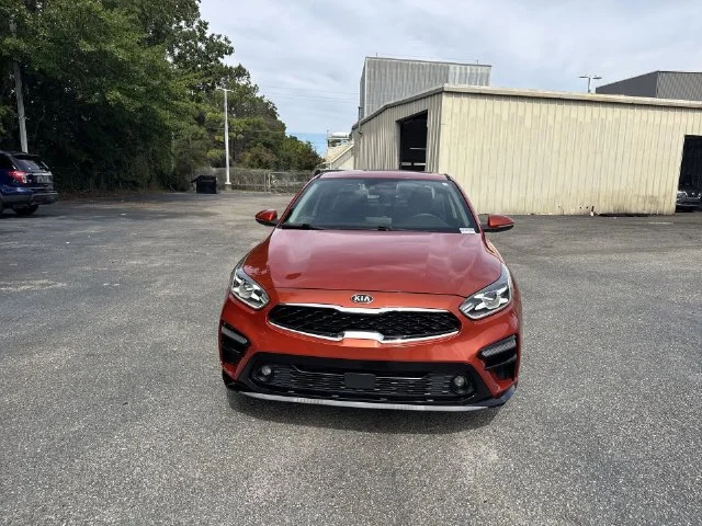Used 2019 Red Kia EX image 2