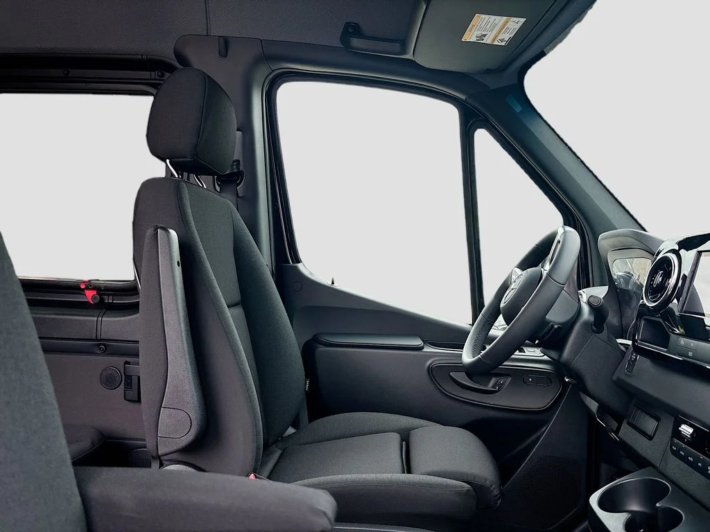 New 2026  Mercedes-Benz Passenger 170 WB image 28