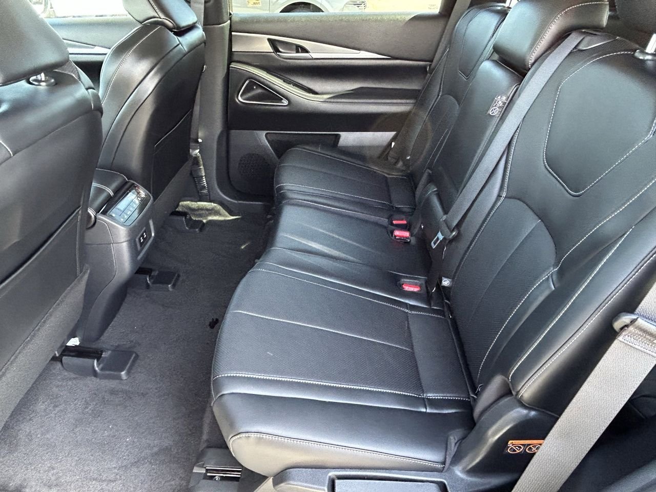 New 2027 HARBOR GRAY INFINITI LUXE image 14