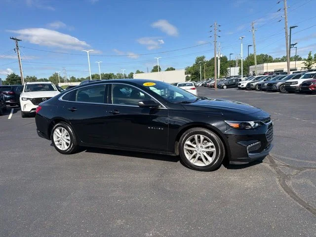 1G1ZD5ST9JF266415