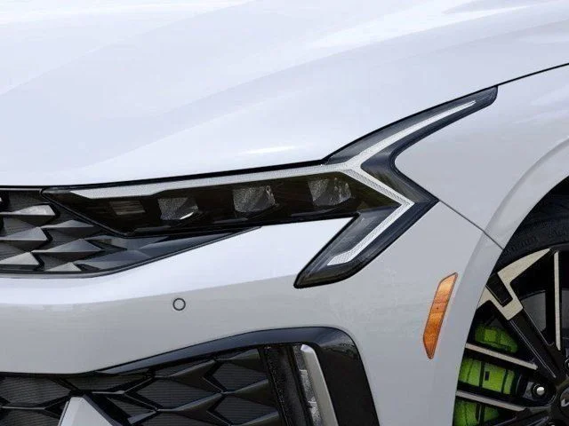 2026 Kia K5 GT - Photo 10