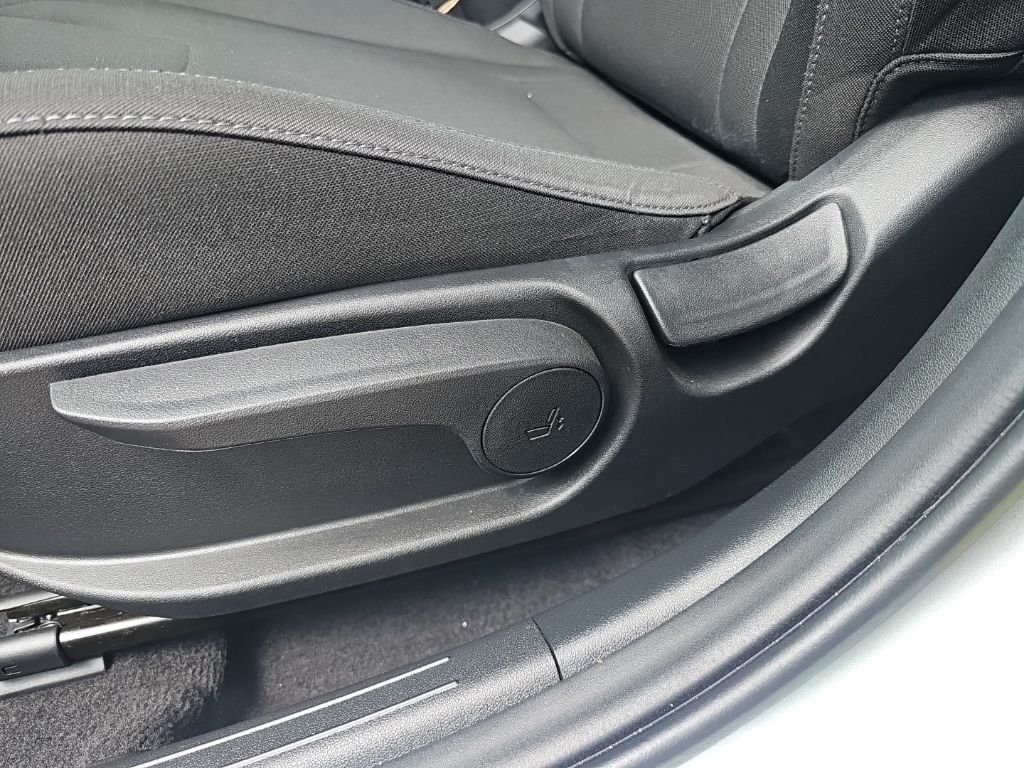 Certified Used 2023 Silver Hyundai SEL image 14