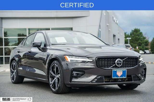 2023 Volvo S60 Plus