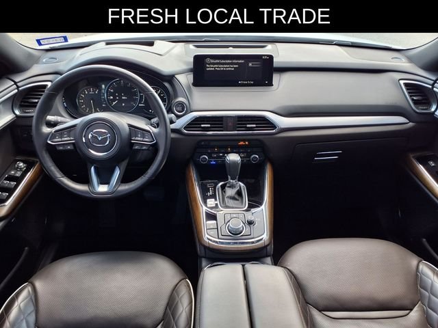 Used 2021 White Mazda Signature image 9