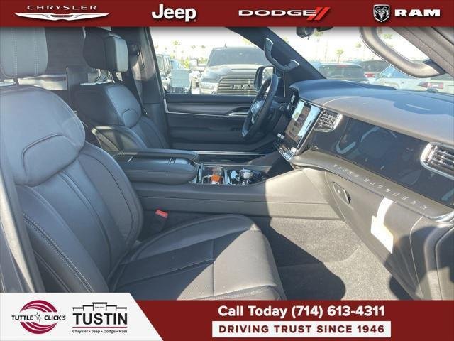 New 2026 Baltic-Gray Metallic Clear-Coat Exterior Paint Jeep Grand Wagoneer image 16