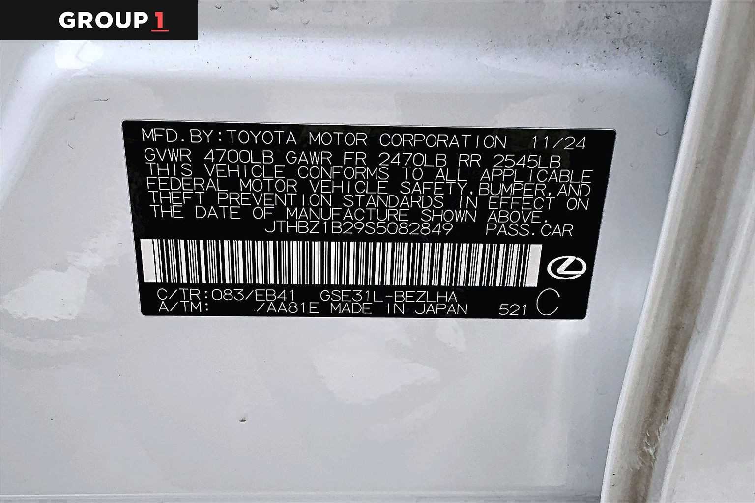 Used 2025 Ultra White Lexus F SPORT Design image 35