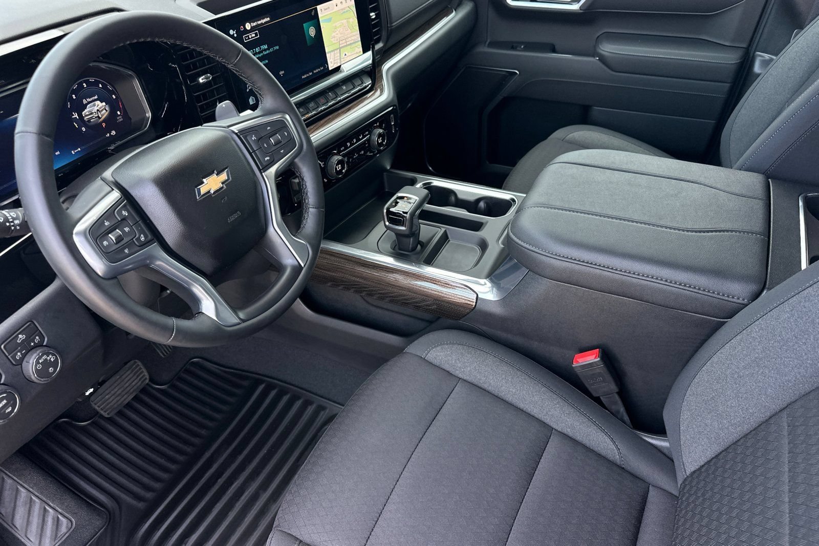 2026 Chevrolet Silverado 1500 LT - Photo 10