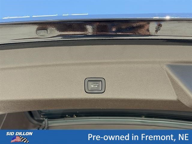 Used 2023 Onyx Black GMC Denali image 7