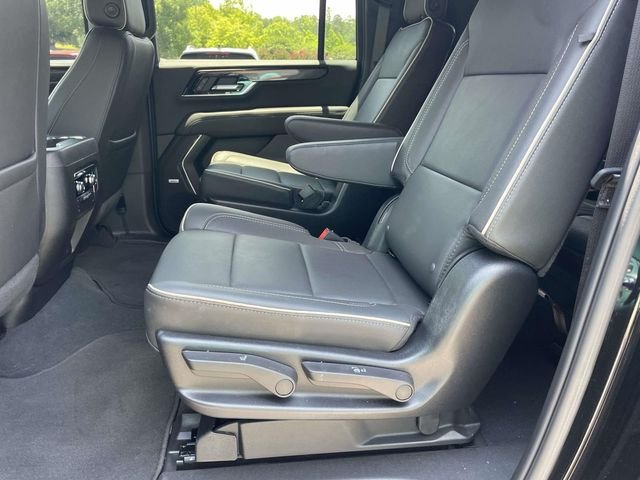 2025 GMC Yukon XL Elevation - Photo 12