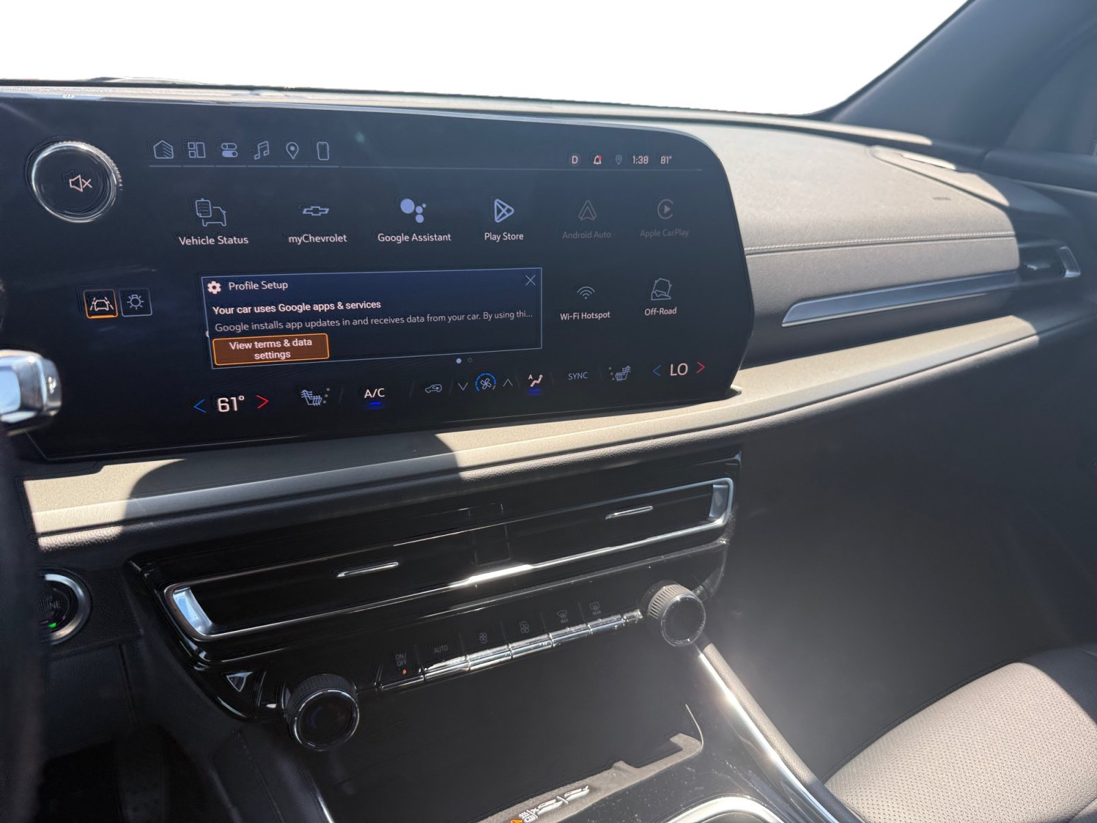 Used 2025 Mosaic Black Metallic Chevrolet LT image 12