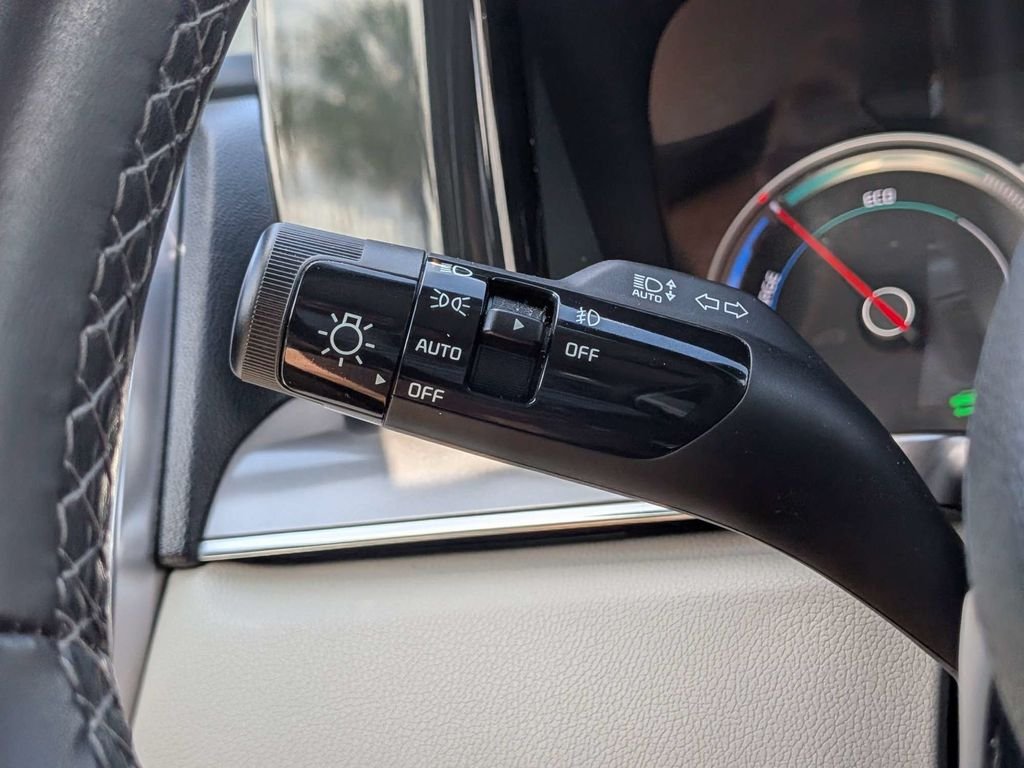 Used 2023 Gray Kia EX image 39