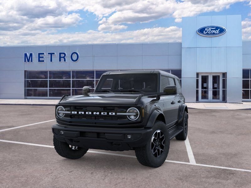 New 2026 Shadow Black Ford Outer Banks image 3