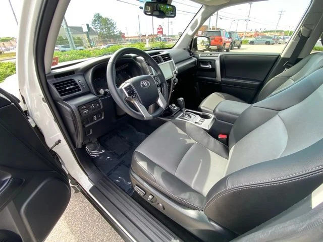 Used 2024 Ice Toyota SR5 Premium image 39