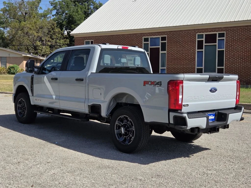 New 2026 Avalanche Ford F-250® XL image 4