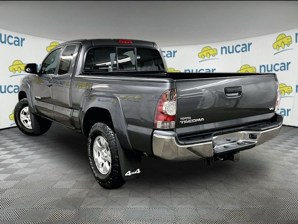 Used 2013 Gray Toyota Base image 4