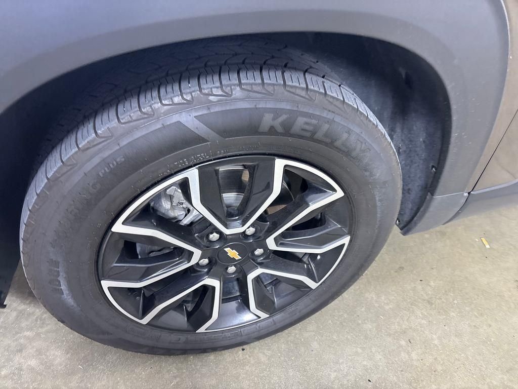 Used 2021 Brown Chevrolet ACTIV image 19