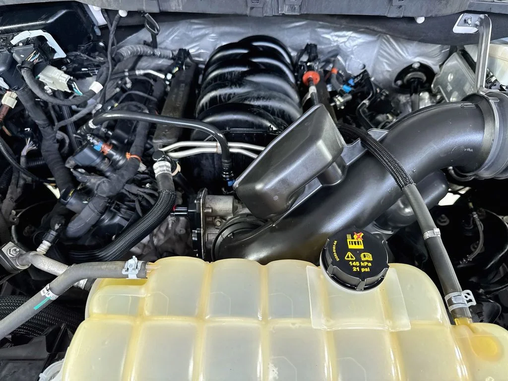 Used 2021 Oxford White Ford XL image 37