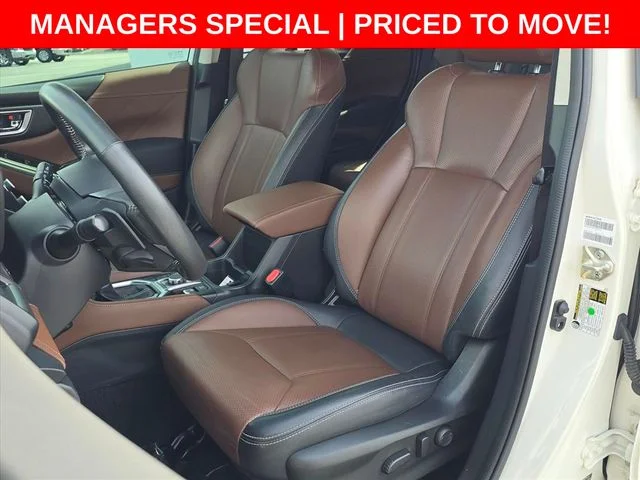 Used 2022 White Subaru Touring image 17