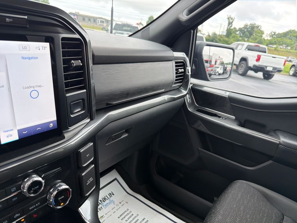 Used 2023 Black Ford XLT image 19