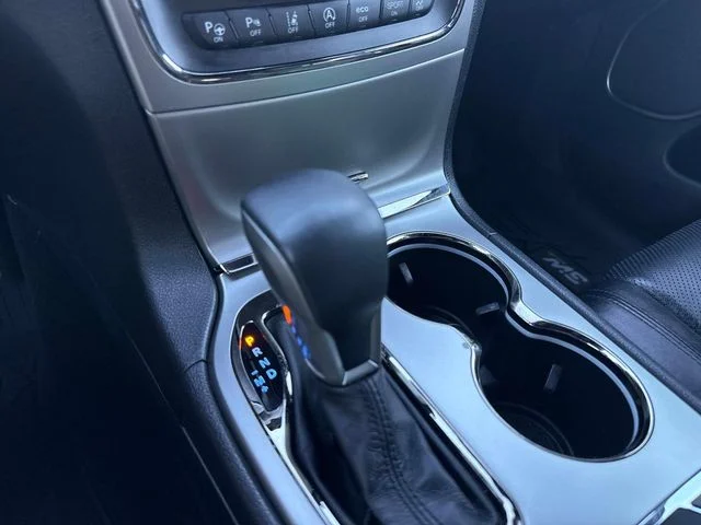 Used 2018 White Jeep Overland image 31