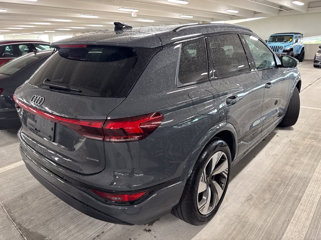 Used 2025 Gray Audi Premium Plus image 8