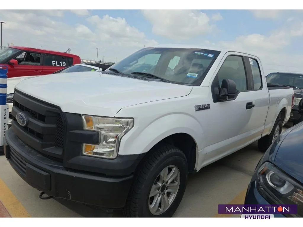 Used 2017 Oxford White Ford XL image 1