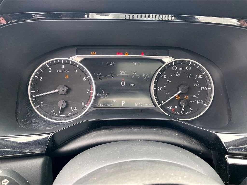 Used 2022 Super Black Nissan SL image 25