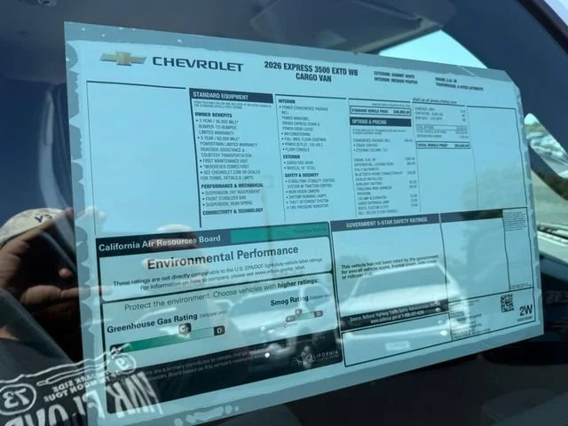 New 2026 Summit White Chevrolet WT image 7
