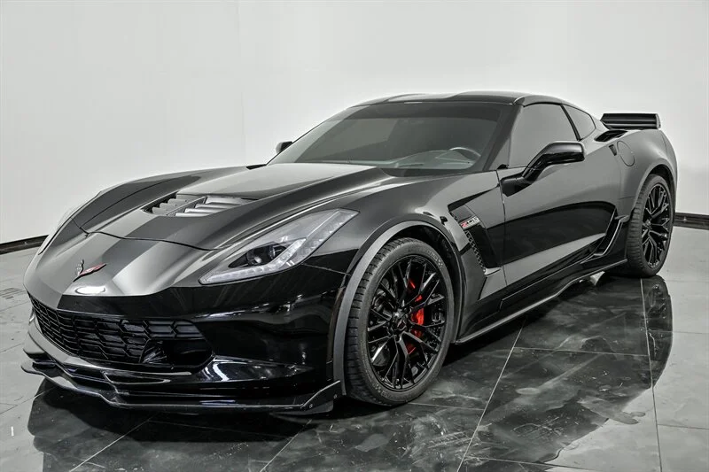 Used 2017 Black Chevrolet Z06 image 5
