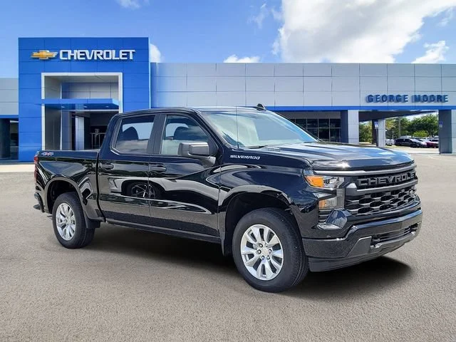2026 Chevrolet Silverado 1500 Custom - Photo 1
