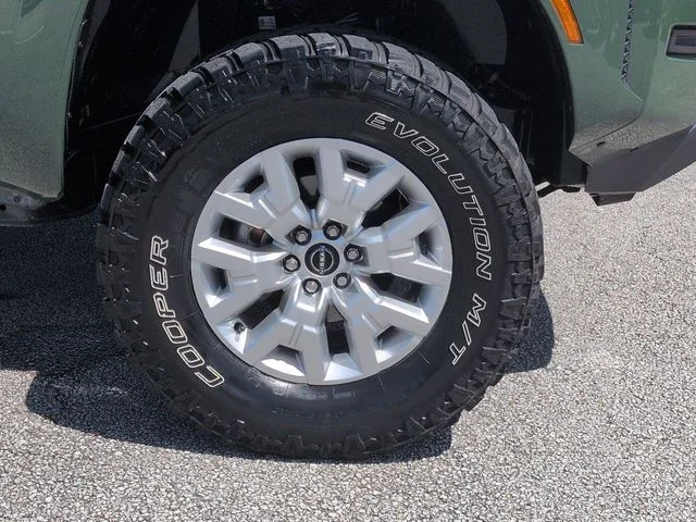 Used 2022 Tactical Green Nissan SV image 11