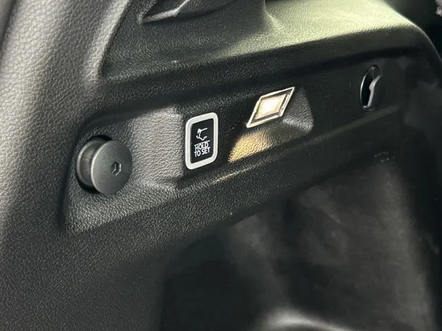 Used 2023 Gray Jeep Limited image 12