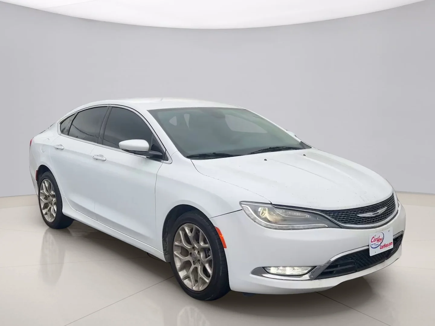Used 2015 White Chrysler C image 8