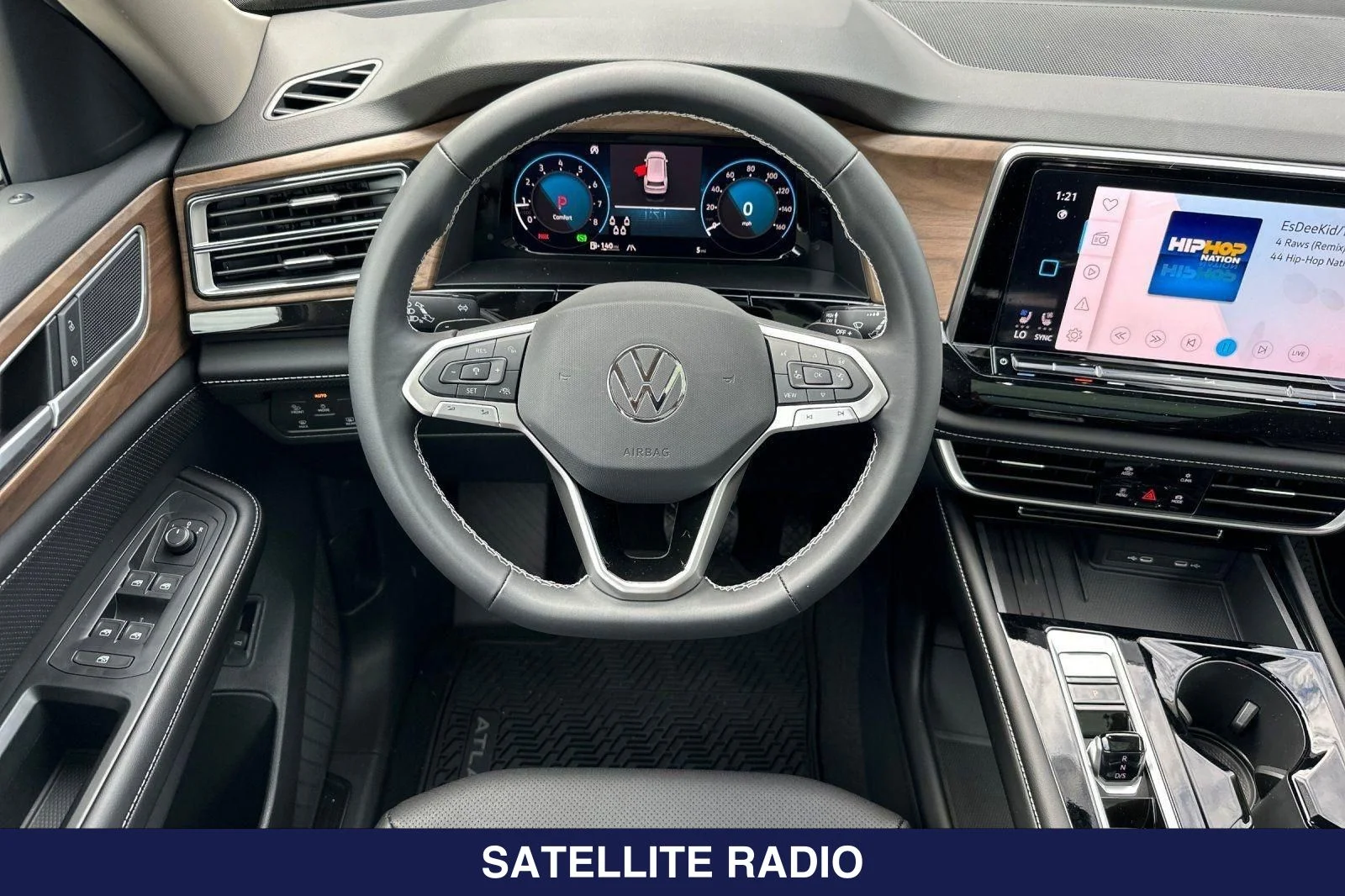 2026 Volkswagen Atlas SE w/Tech - Photo 13