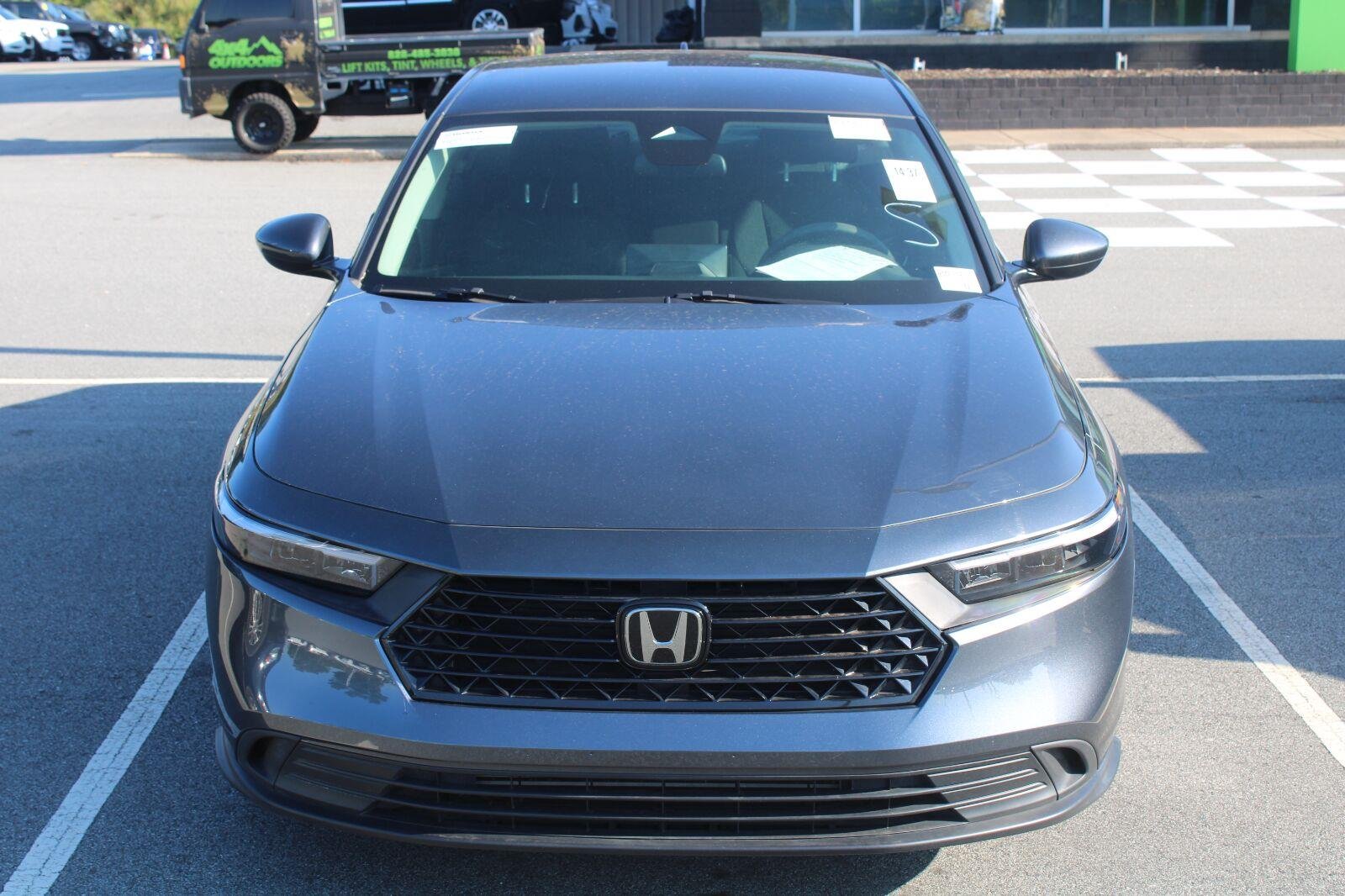 Used 2024 Meteorite Gray Metallic Honda LX image 2