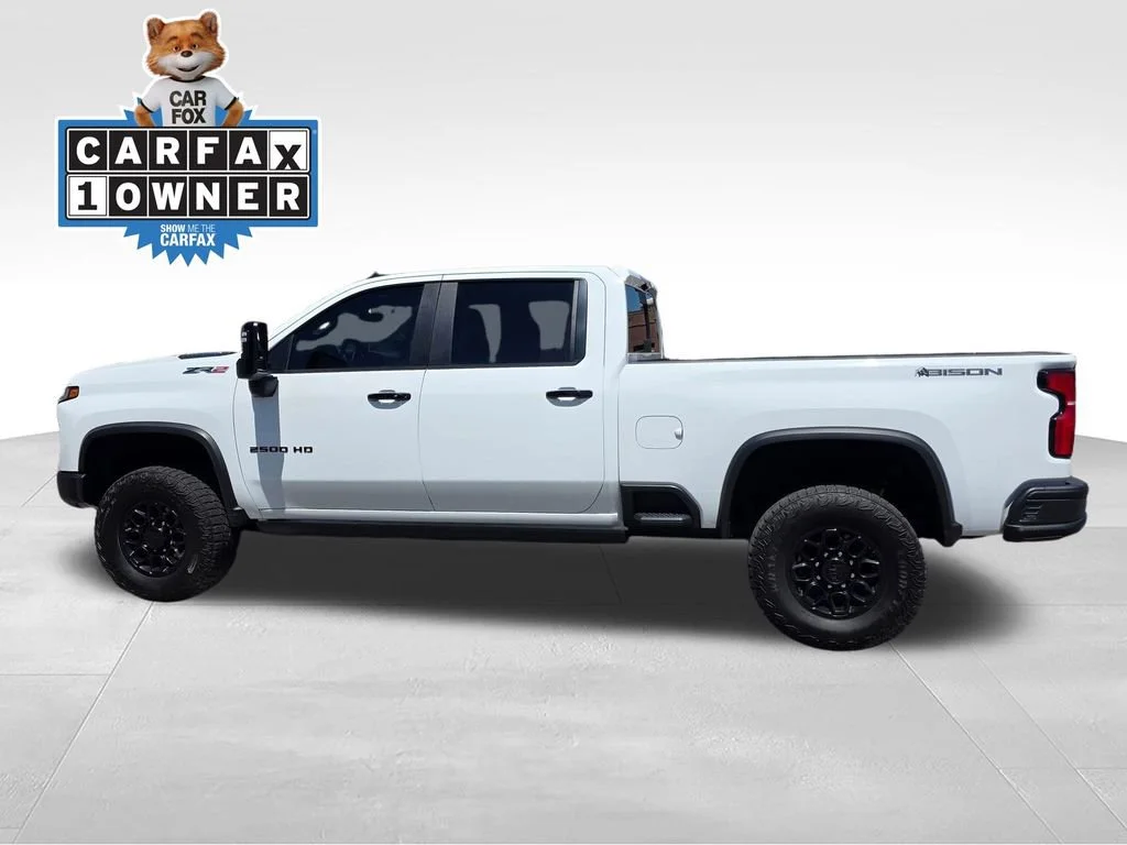 Used 2024 Summit White Chevrolet ZR2 image 4