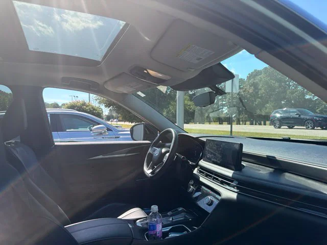 Used 2025 Gray INFINITI LUXE image 8