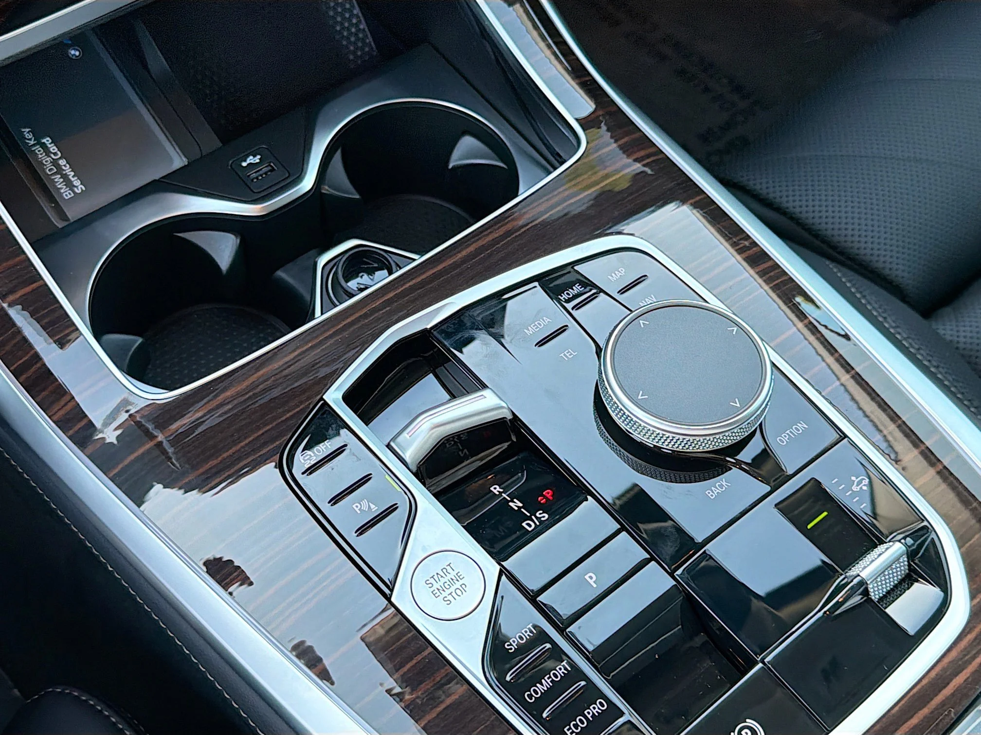New 2027 Black Sapphire Metallic BMW xDrive40i image 31