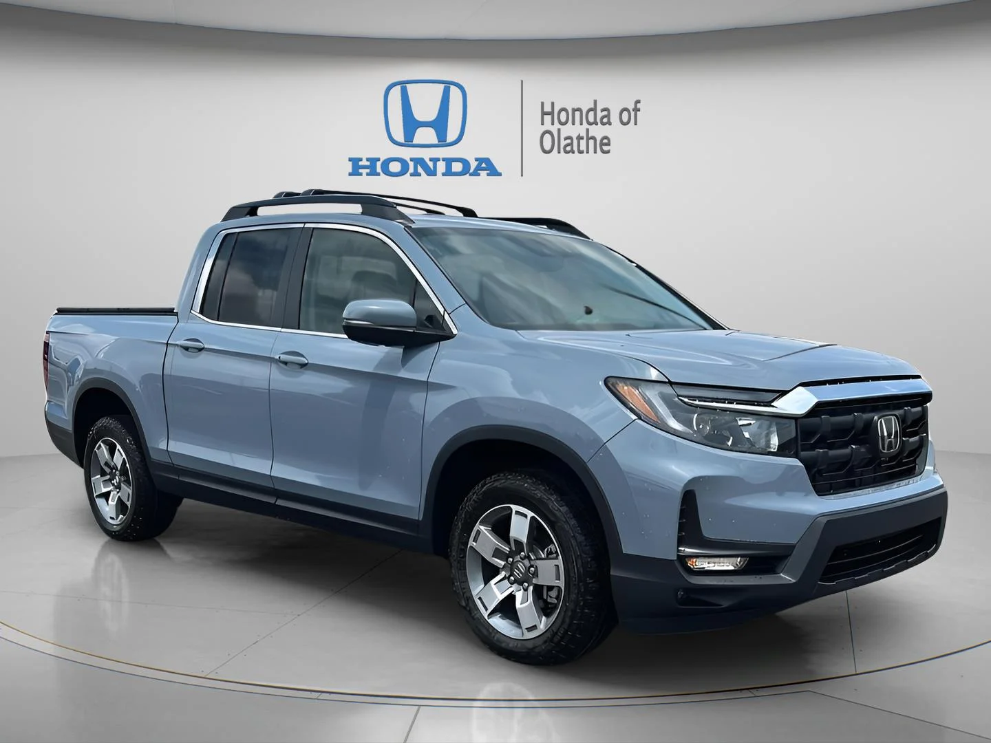 New 2026 Sonic Gray Pearl Honda RTL image 1