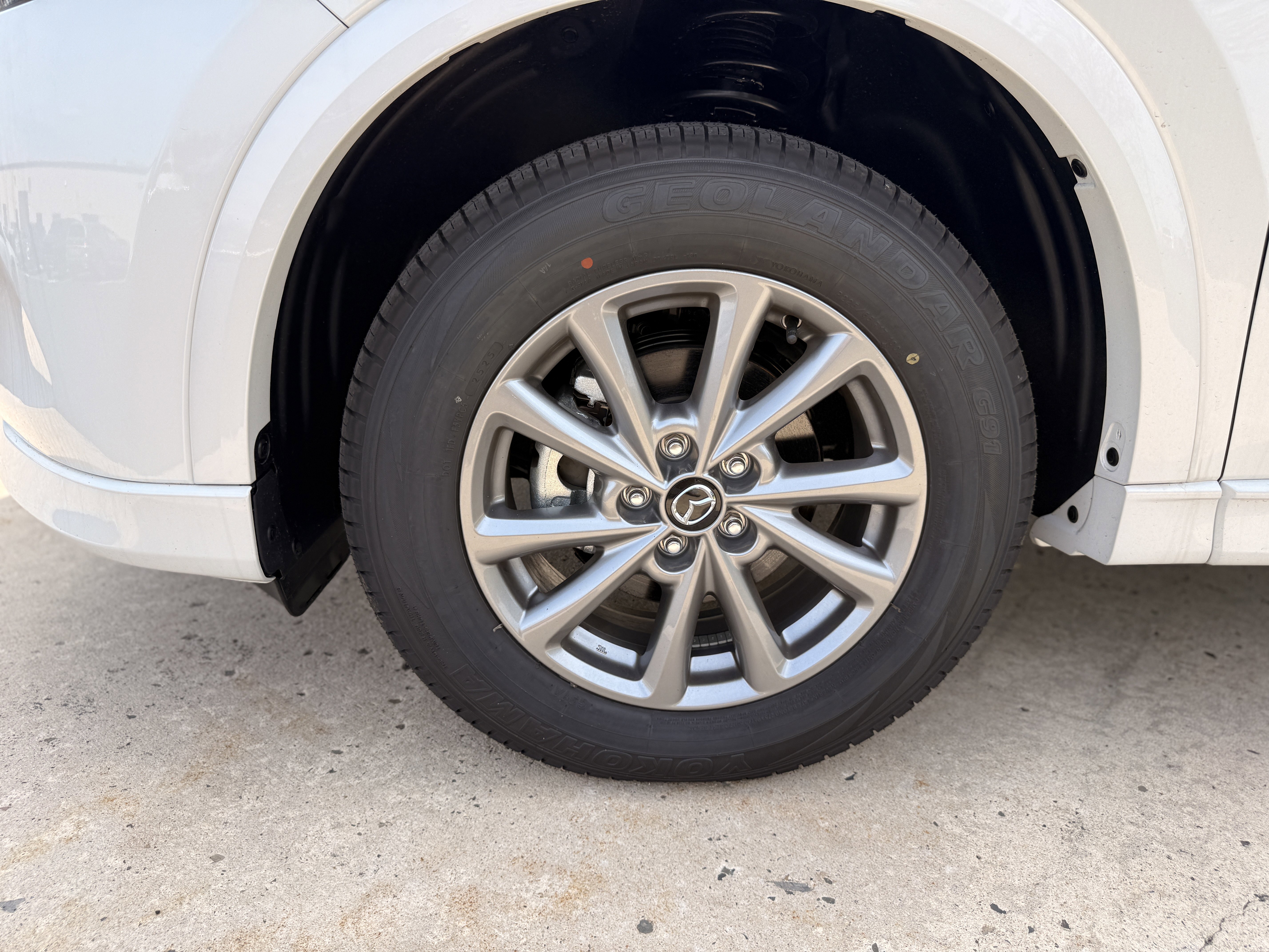 2025 Mazda CX-5 S Select Package - Photo 18