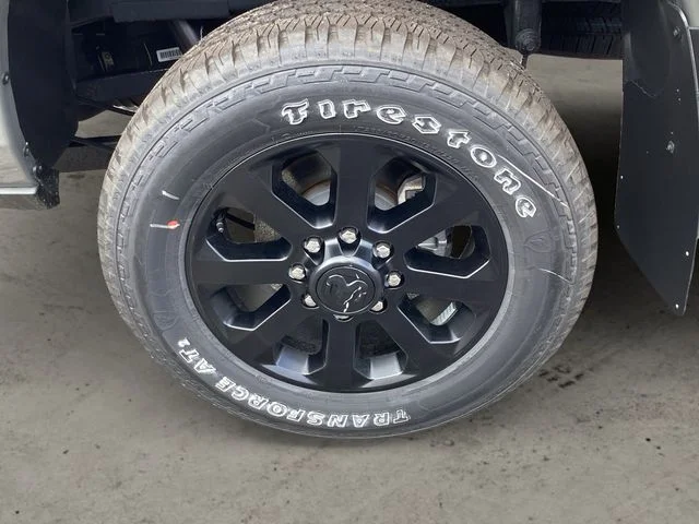 New 2026 Gray Clearcoat Ram BLACK EXPRESS CREW CAB 4X4 6