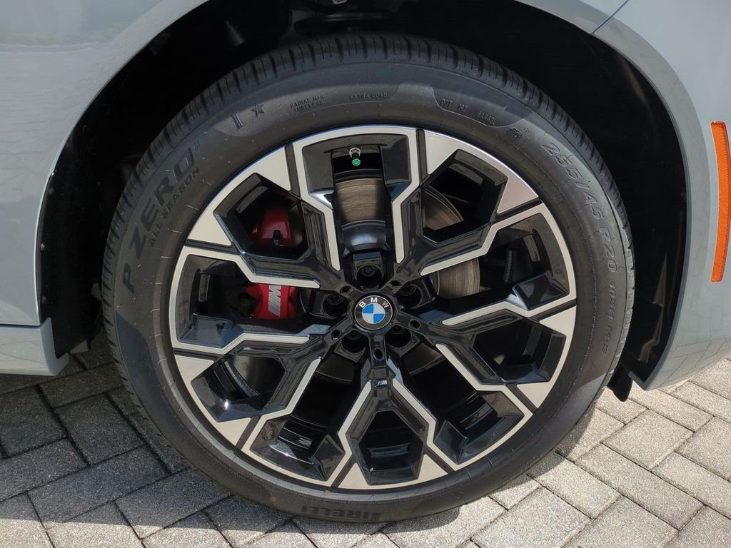 New 2026 Gray Metallic BMW 30 xDrive image 11