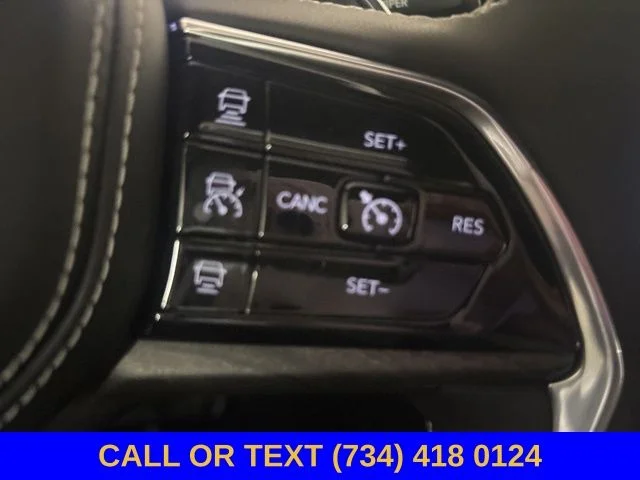 Used 2023 Silver Jeep Overland image 37