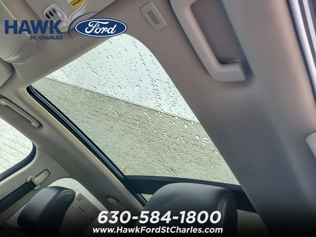 Certified Used 2023 Green Metallic Ford SEL image 8