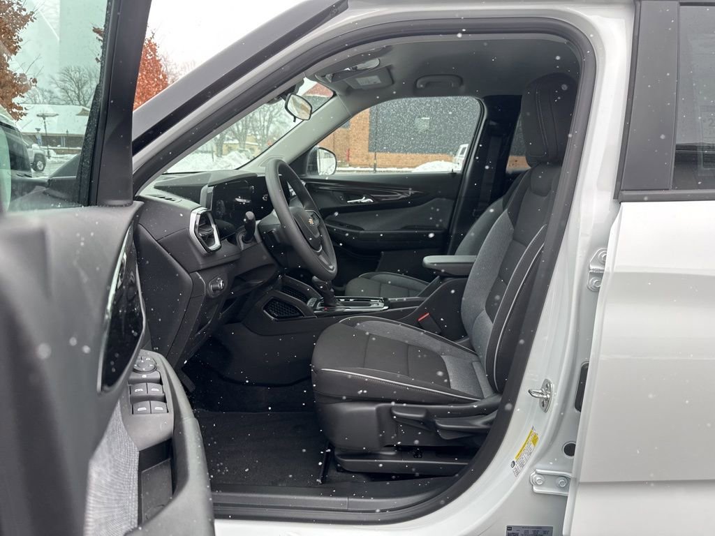 2026 Chevrolet Trailblazer LS - Photo 13