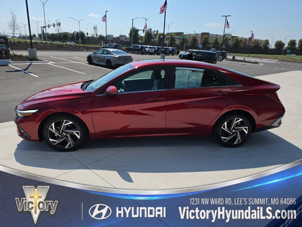 Used 2025 Hyundai Elantra SEL with VIN KMHLS4DG1SU880302 for sale in Kansas City